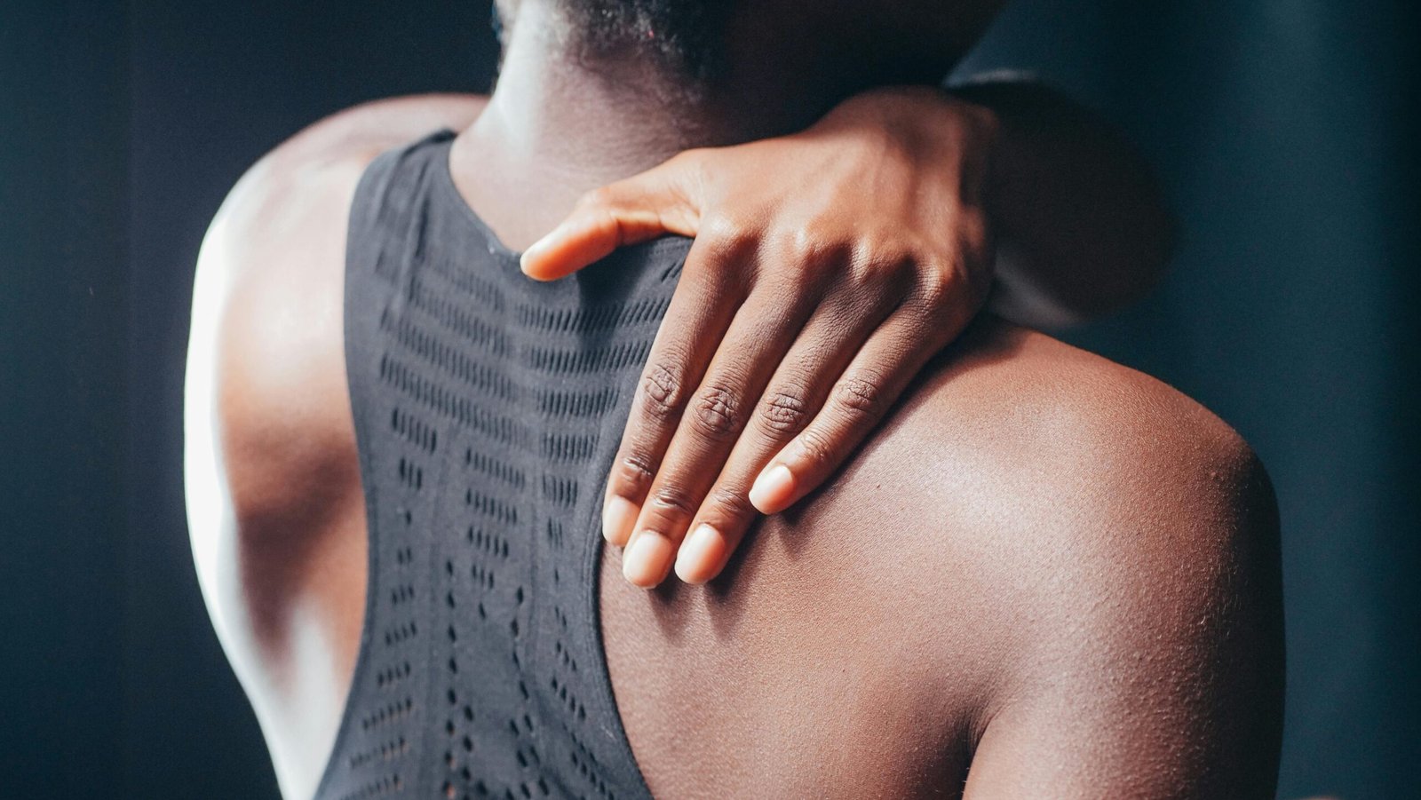 Soulagement du mal de dos, des sciatiques et des tensions nerveuses grâce à la chiropraxie à l'Étang-Salé.